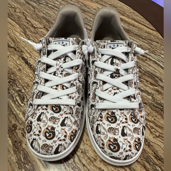 Skechers Size 9 Slip - Ins Bobs D’Vine Catterrific. Worn Once - Picture 1 of 16